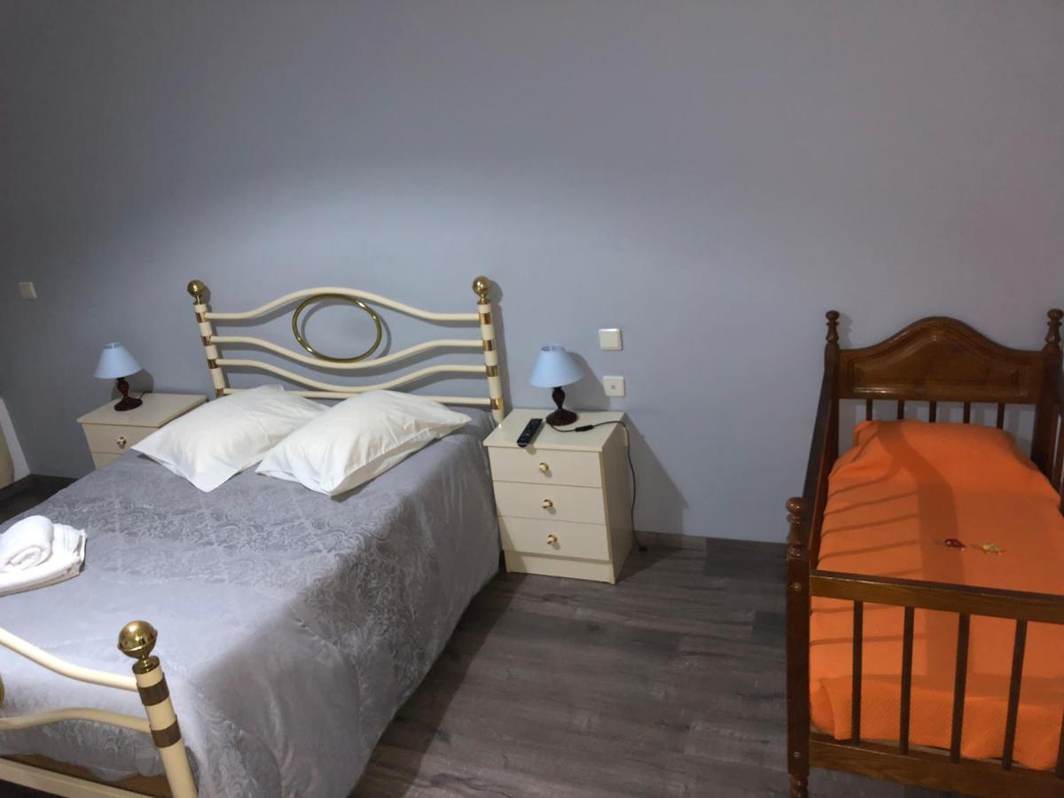 Restaurante Residencial Pizzaria S. Estevao Aguiar da Beira Dış mekan fotoğraf