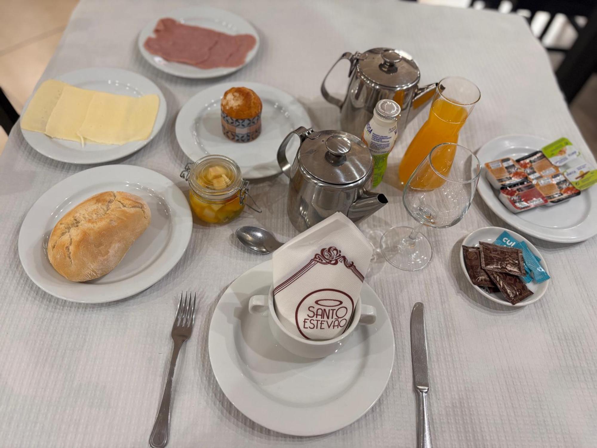 Restaurante Residencial Pizzaria S. Estevao Aguiar da Beira Dış mekan fotoğraf